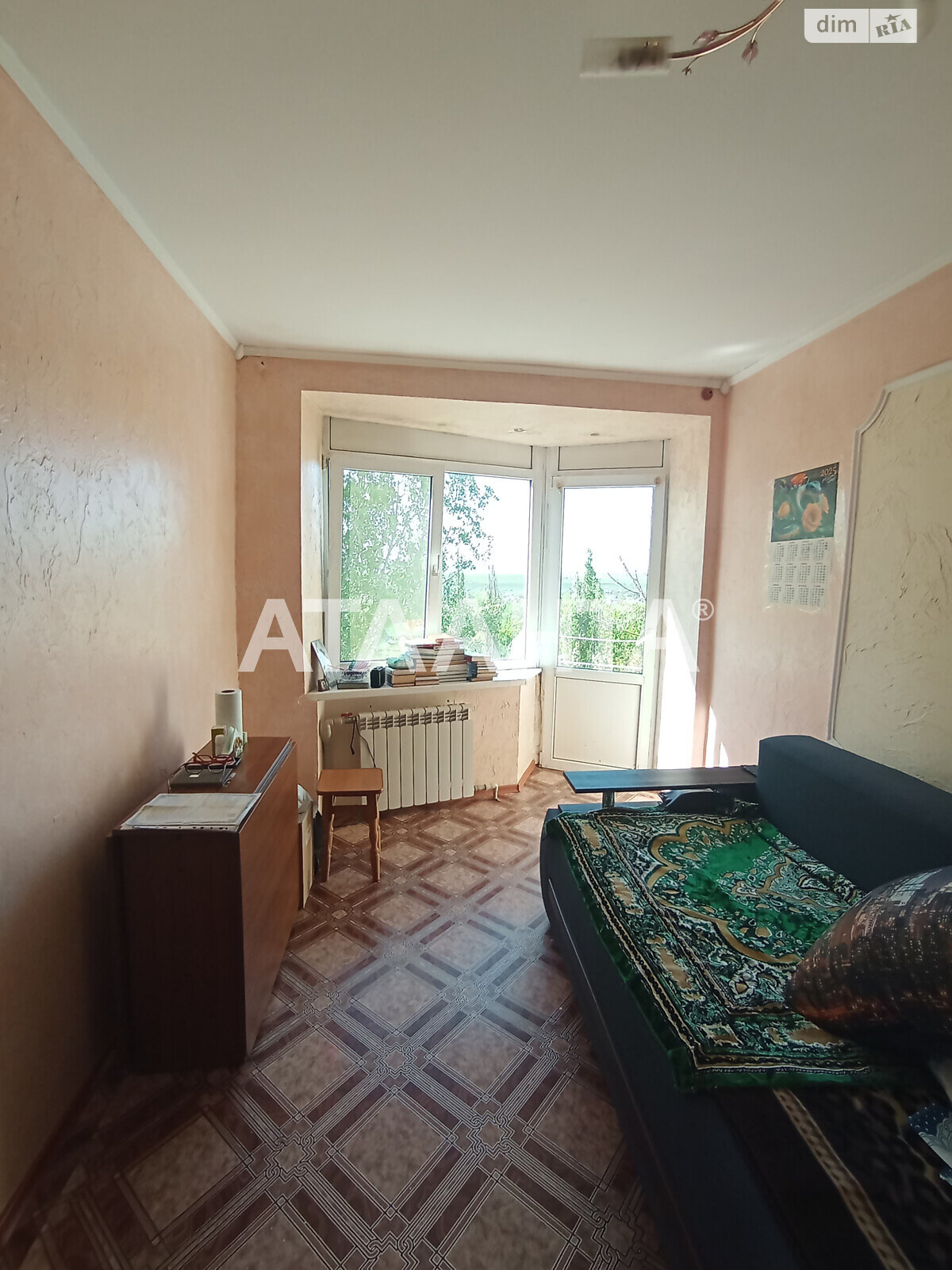 Комната в Одессе, на ул. Жолио-Кюри в районе Пересыпский на продажу фото 1 Комната в Одессе, на ул. Жолио-Кюри в районе Пересыпский на продажу фото 1