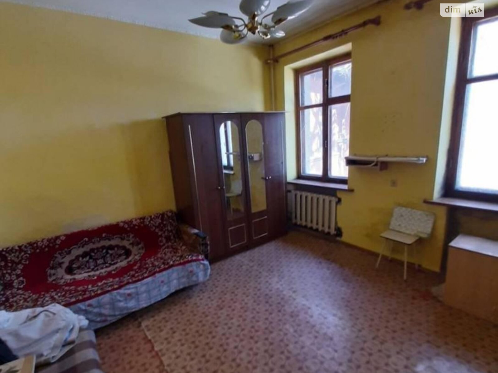 Комната в Одессе, на ул. Черноморского казачества в районе Пересыпский на продажу фото 1 Комната в Одессе, на ул. Черноморского казачества в районе Пересыпский на продажу фото 1