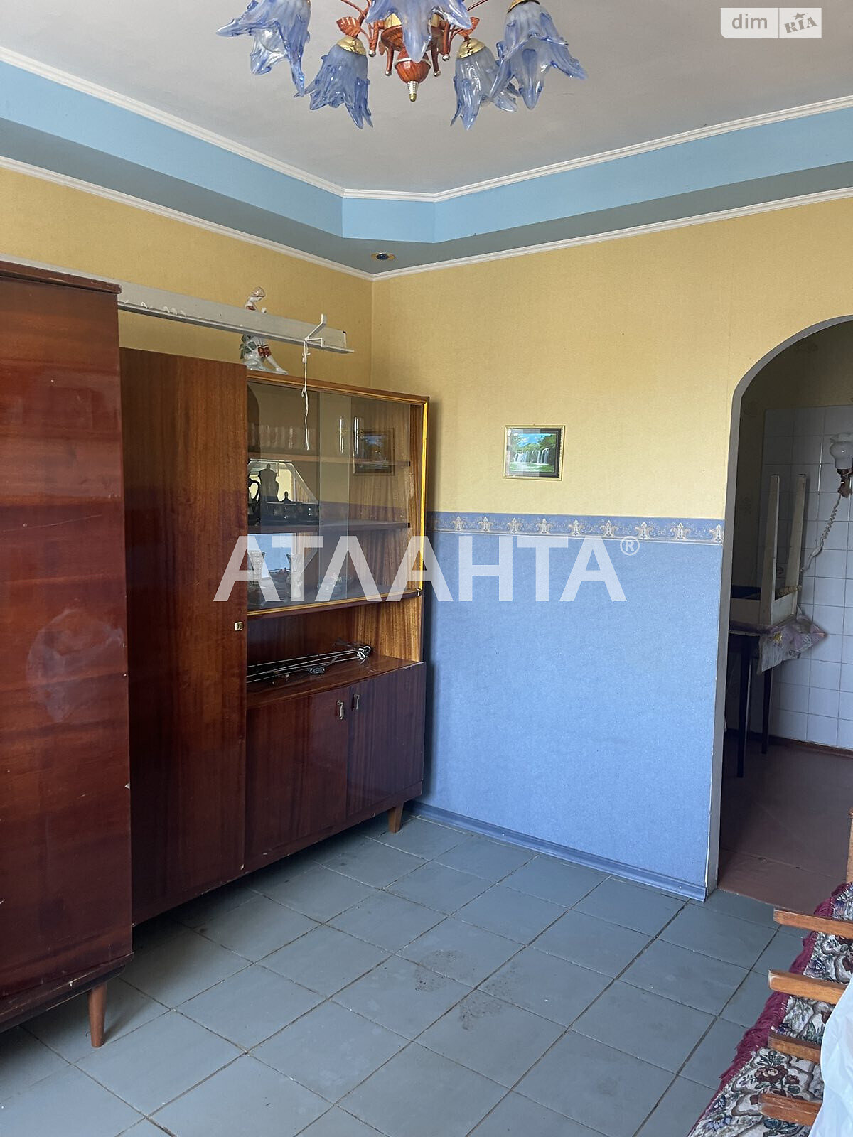 Комната в Одессе, на дор. Николаевская в районе Пересыпский на продажу фото 1 Комната в Одессе, на дор. Николаевская в районе Пересыпский на продажу фото 1