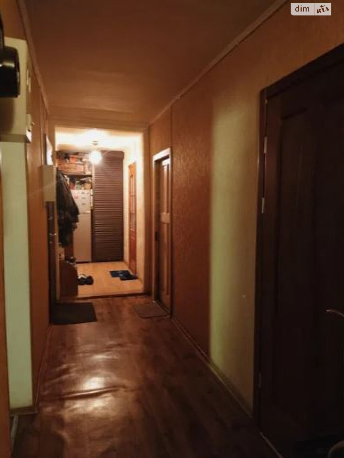 Комната в Одессе, на ул. Артиллерийская в районе Приморский на продажу фото 1 Комната в Одессе, на ул. Артиллерийская в районе Приморский на продажу фото 1