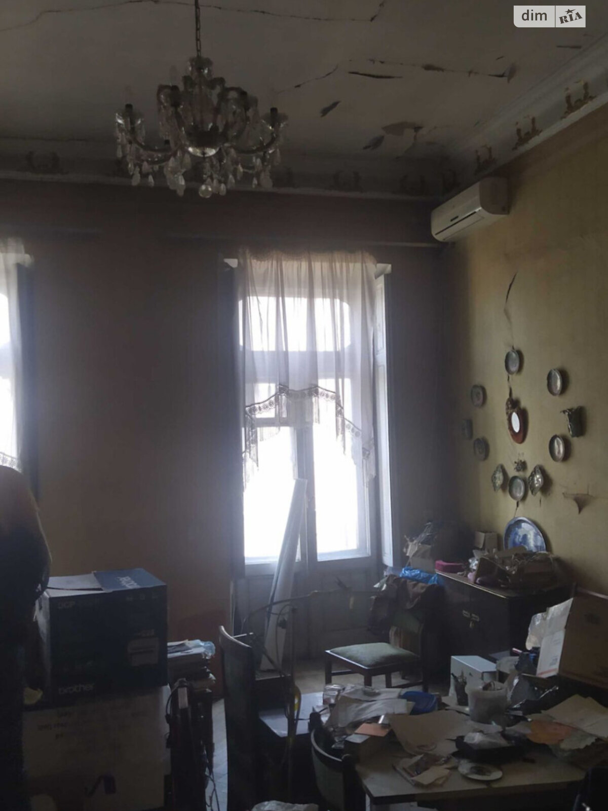 Кімната в Одесі на вул. Базарна в районі Приморський на продаж фото 1 Кімната в Одесі на вул. Базарна в районі Приморський на продаж фото 1