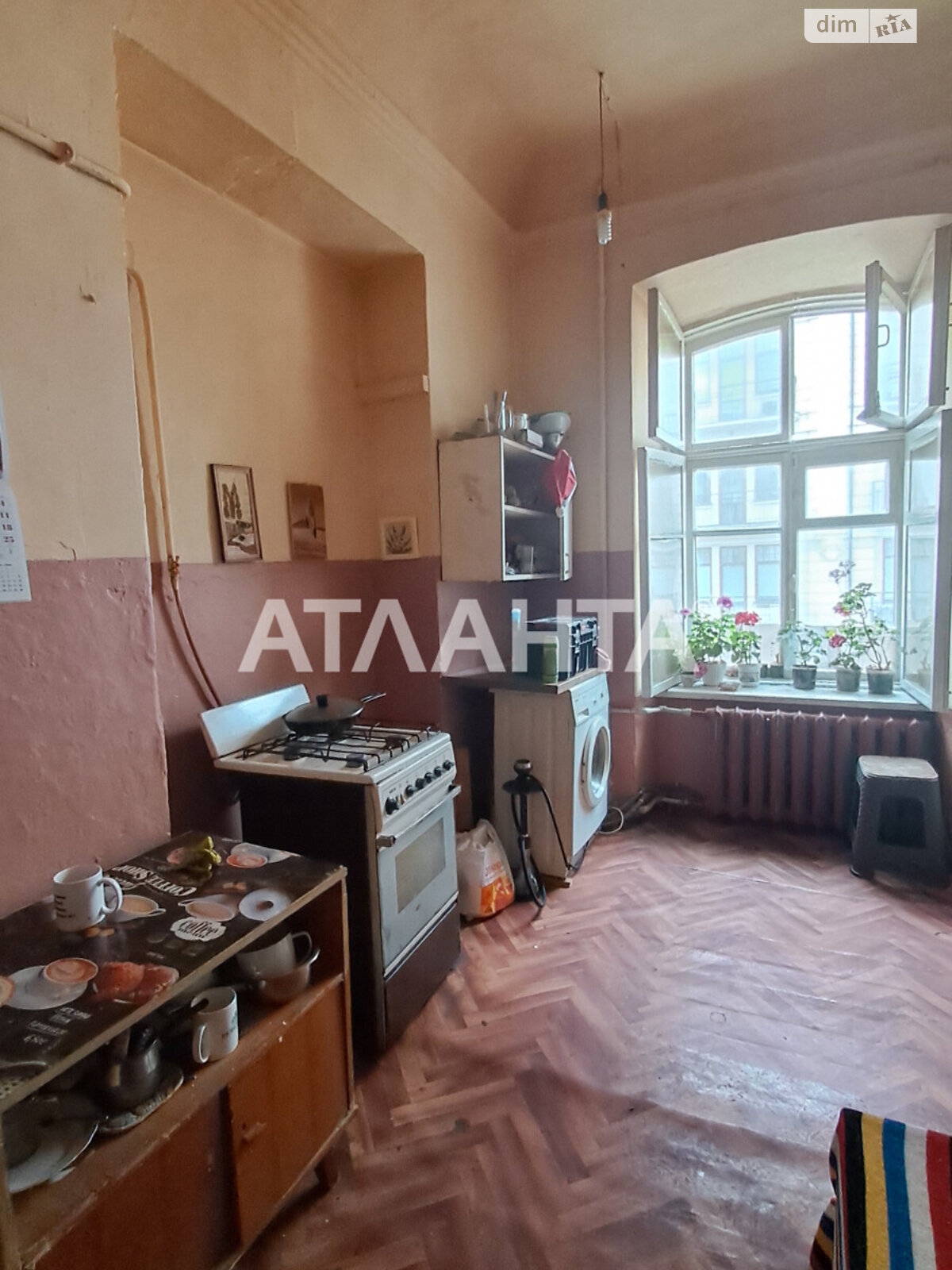 Комната в Одессе, на пер. Чайковского в районе Приморский на продажу фото 1 Комната в Одессе, на пер. Чайковского в районе Приморский на продажу фото 1