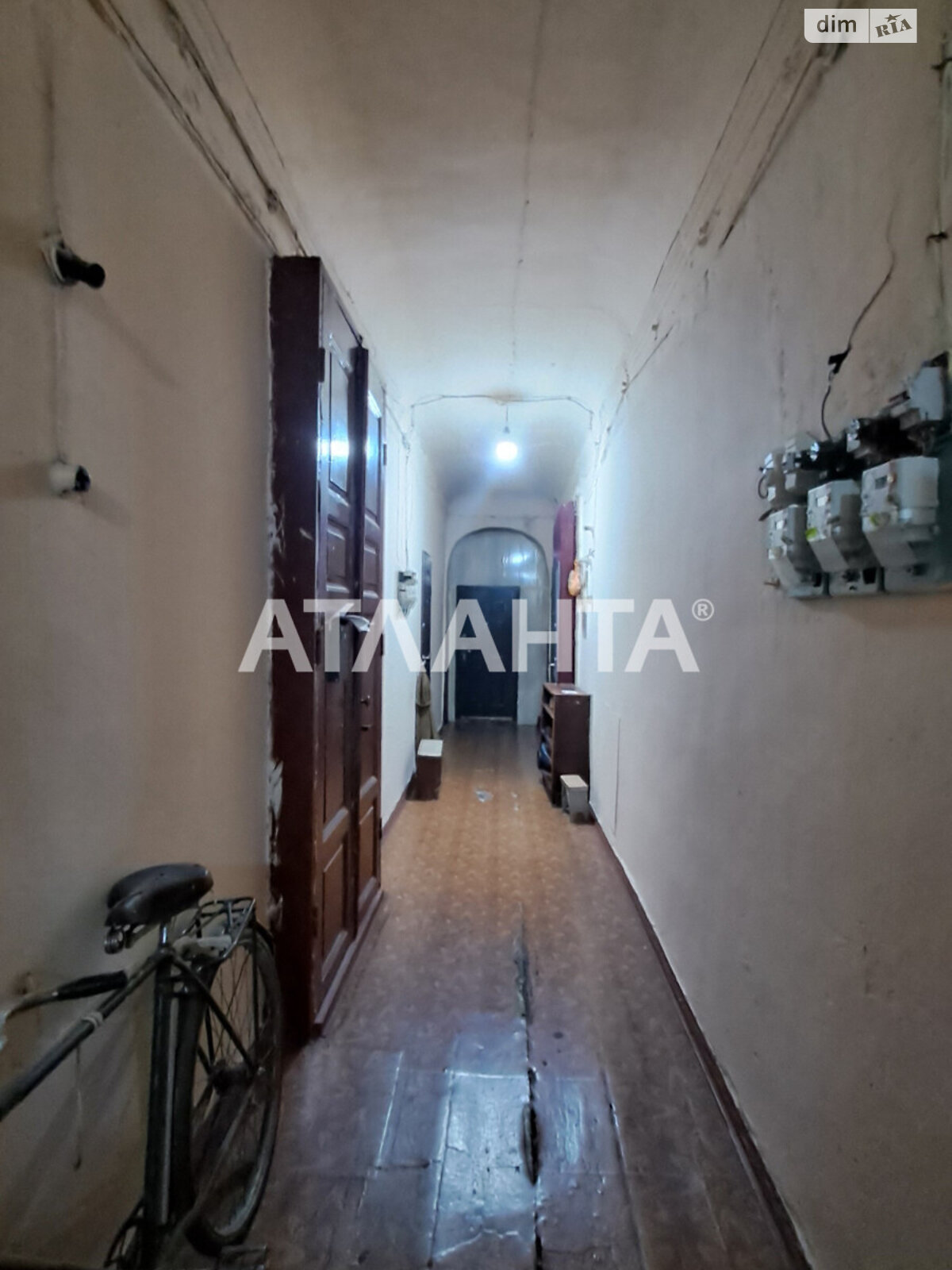 Комната в Одессе, на пер. Чайковского в районе Приморский на продажу фото 1 Комната в Одессе, на пер. Чайковского в районе Приморский на продажу фото 1