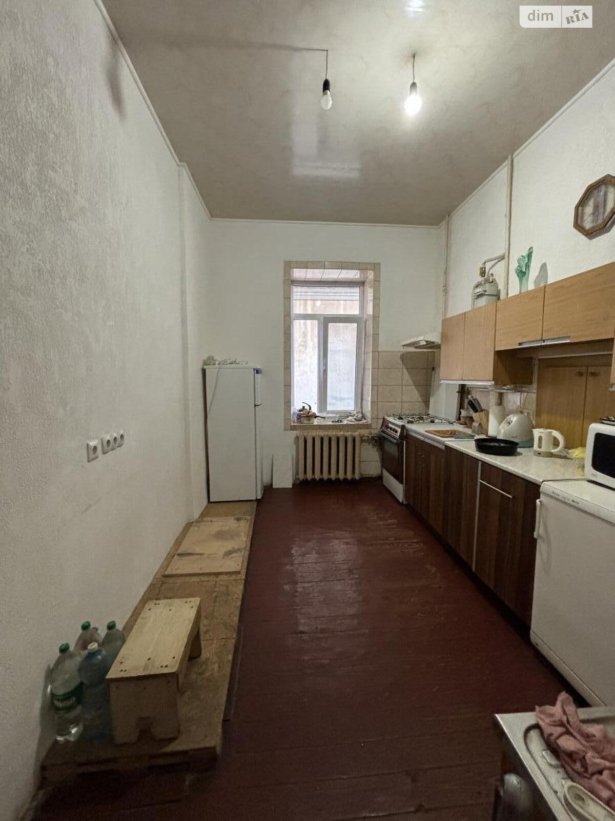 Комната в Одессе, на ул. Градоначальницкая 25 в районе Приморский на продажу фото 1 Комната в Одессе, на ул. Градоначальницкая 25 в районе Приморский на продажу фото 1