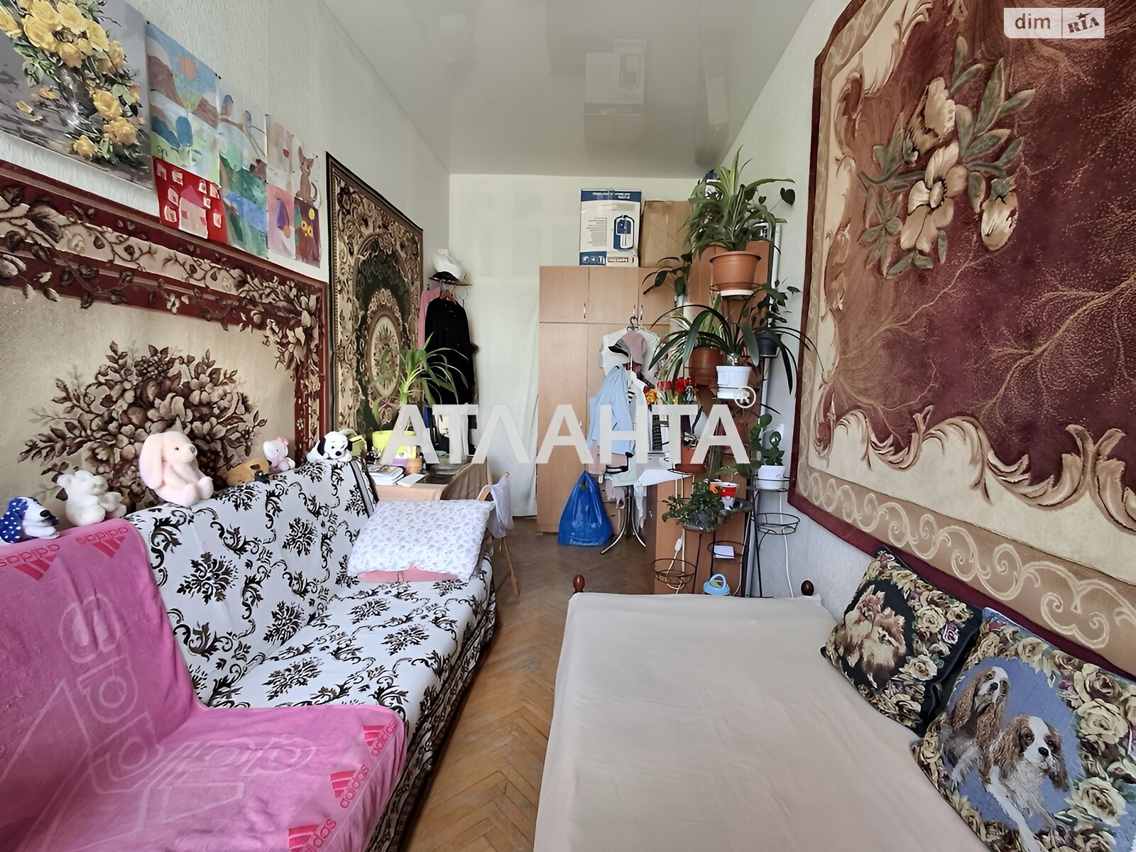 Комната в Одессе, на ул. Святослава Караванского в районе Приморский на продажу фото 1 Комната в Одессе, на ул. Святослава Караванского в районе Приморский на продажу фото 1