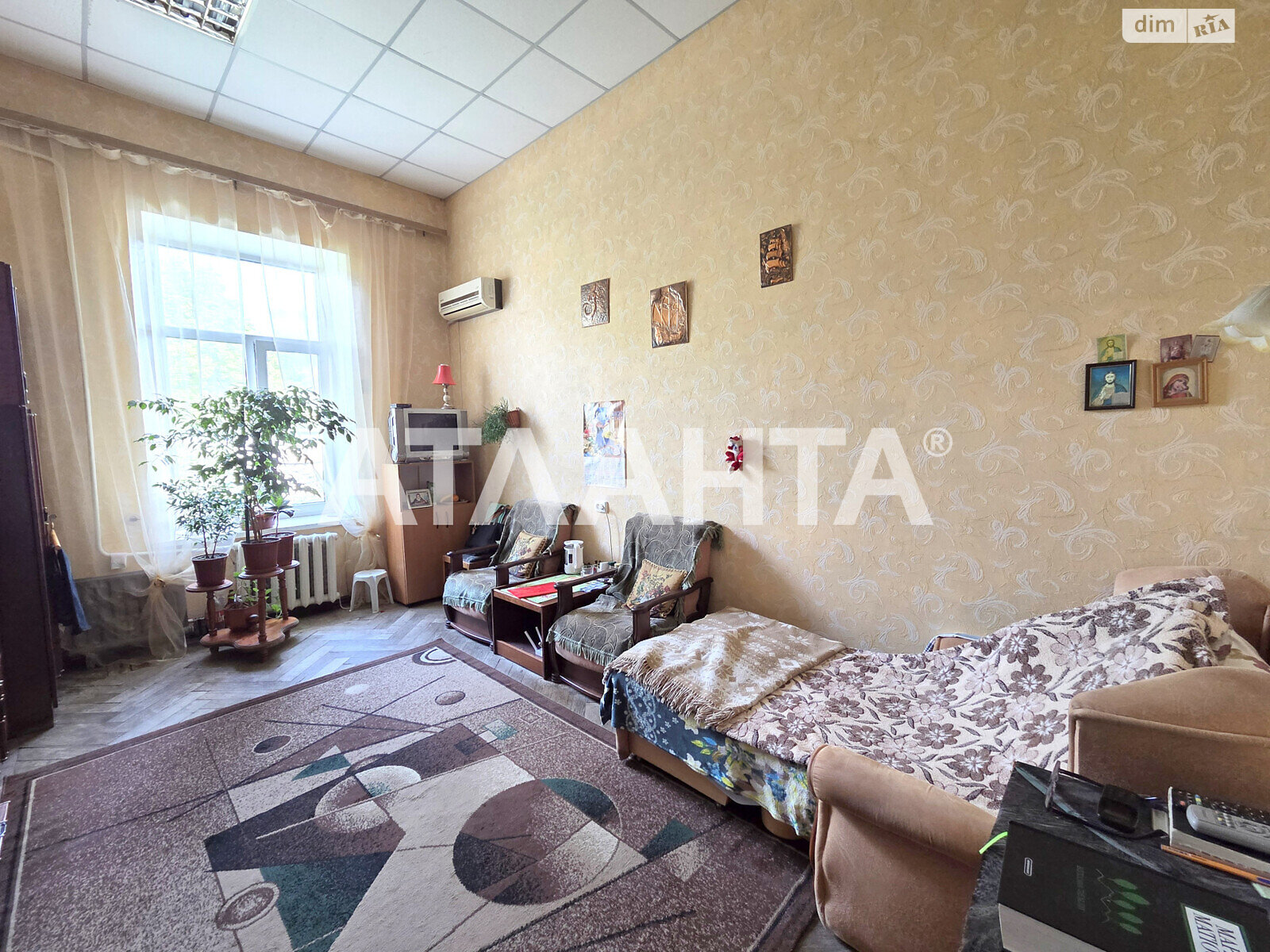 Кімната в Одесі на вул. Святослава Караванського в районі Приморський на продаж фото 1 Кімната в Одесі на вул. Святослава Караванського в районі Приморський на продаж фото 1