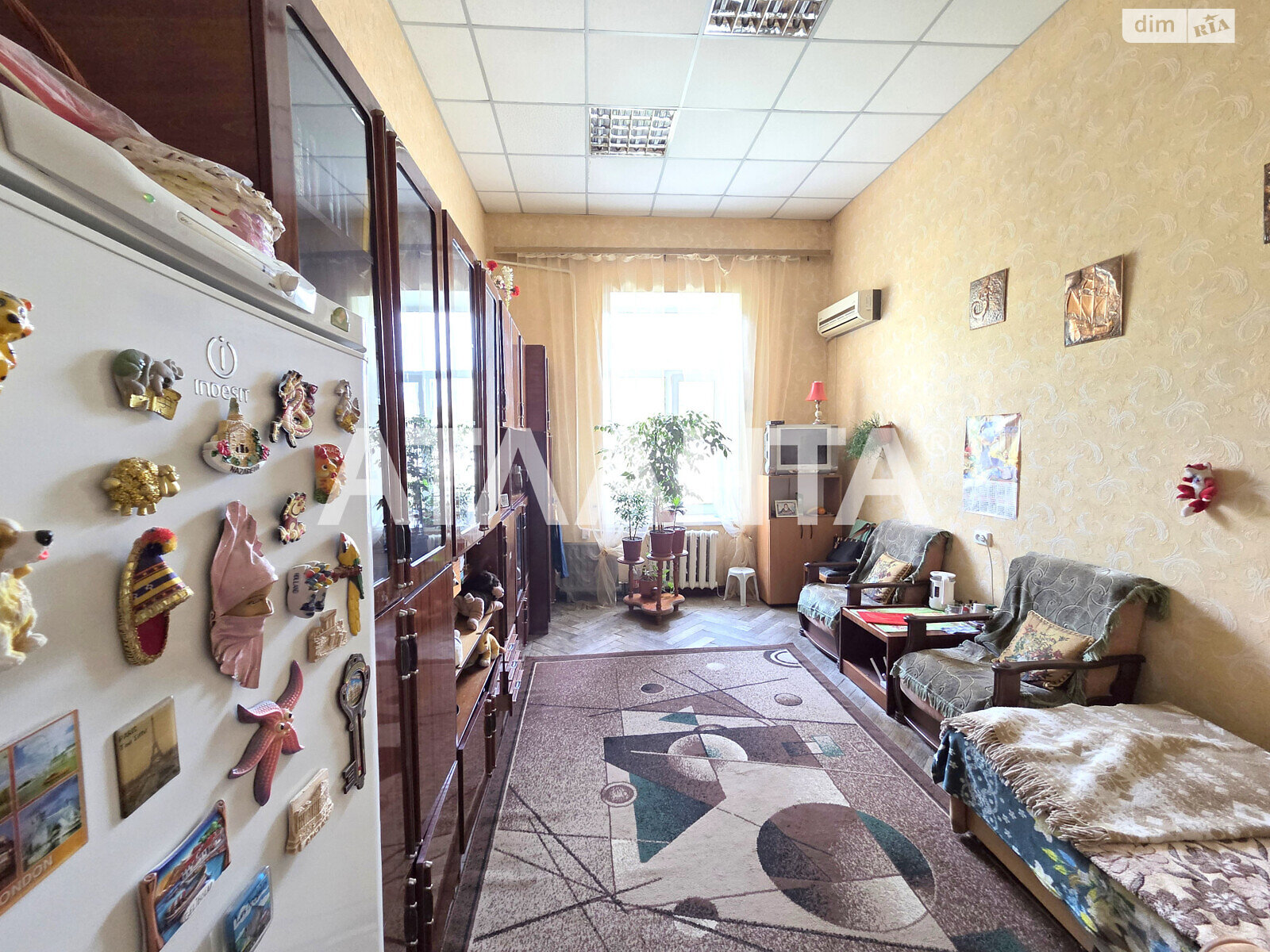Кімната в Одесі на вул. Святослава Караванського в районі Приморський на продаж фото 1 Кімната в Одесі на вул. Святослава Караванського в районі Приморський на продаж фото 1