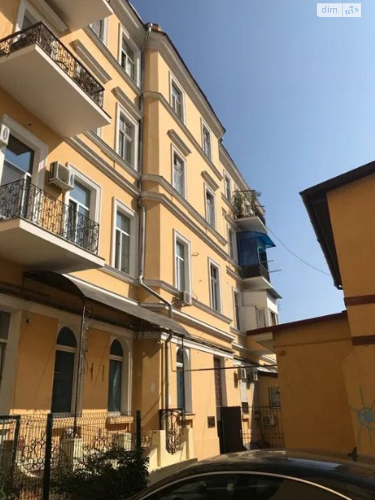 Комната в Одессе, на ул. Святослава Караванского в районе Приморский на продажу фото 1