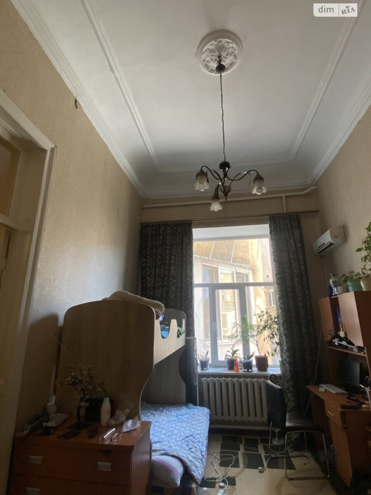 Кімната в Одесі на вул. Катерининська в районі Приморський на продаж фото 1 Кімната в Одесі на вул. Катерининська в районі Приморський на продаж фото 1