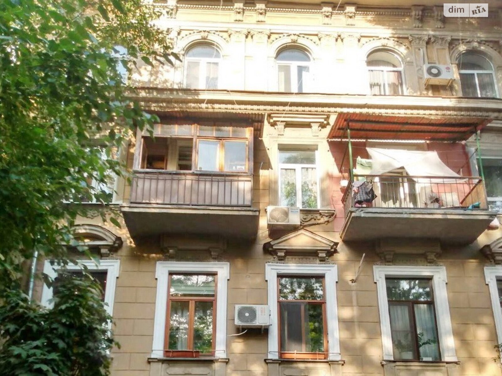 Кімната в Одесі на вул. Коблевська в районі Приморський на продаж фото 1 Кімната в Одесі на вул. Коблевська в районі Приморський на продаж фото 1