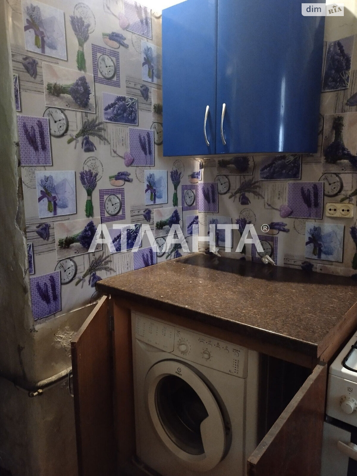 Комната в Одессе, на пер. Катаева в районе Приморский на продажу фото 1 Комната в Одессе, на пер. Катаева в районе Приморский на продажу фото 1