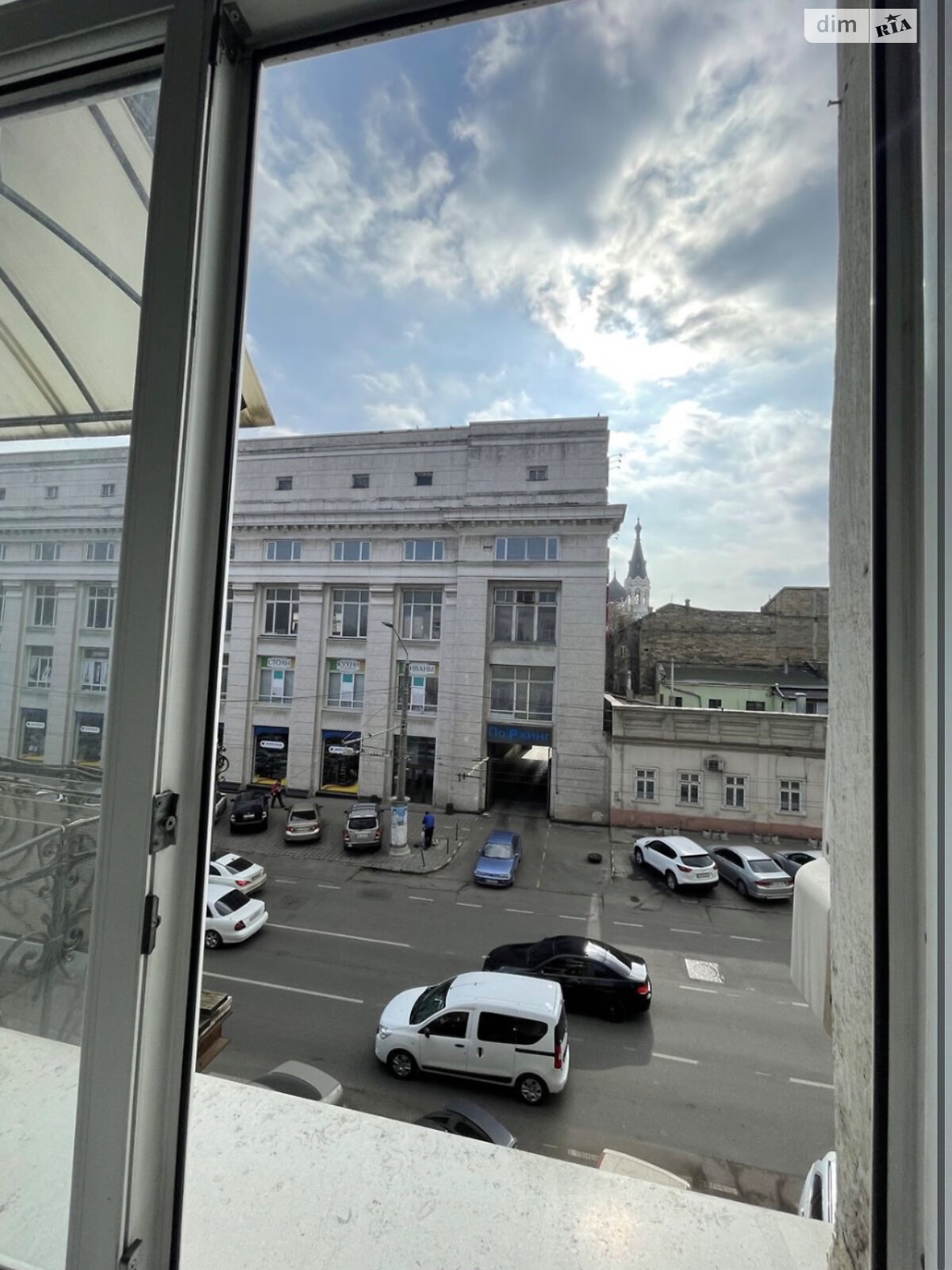 Комната в Одессе, на ул. Малая Арнаутская 52 в районе Приморский на продажу фото 1 Комната в Одессе, на ул. Малая Арнаутская 52 в районе Приморский на продажу фото 1