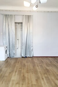 Комната в Одессе, на ул. Манежная в районе Приморский на продажу фото 2