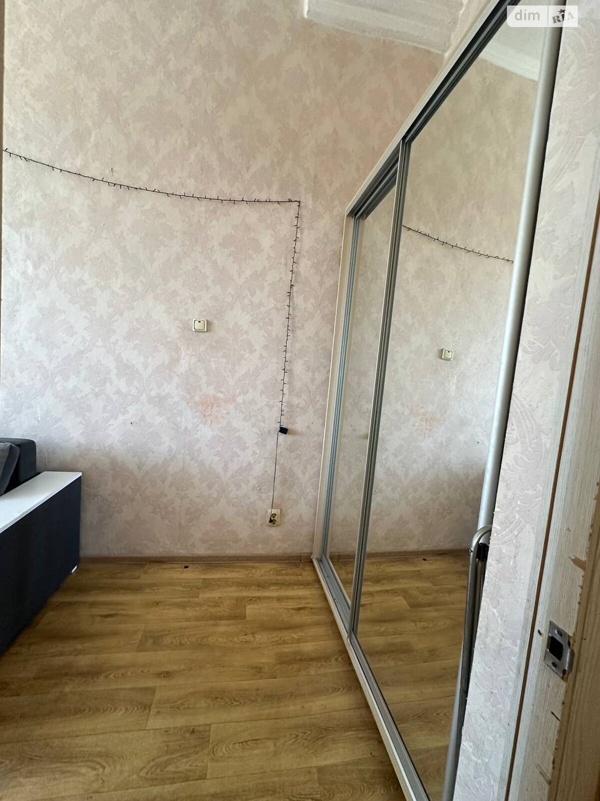 Комната в Одессе, на спуск Маринеско 18 в районе Приморский на продажу фото 1
