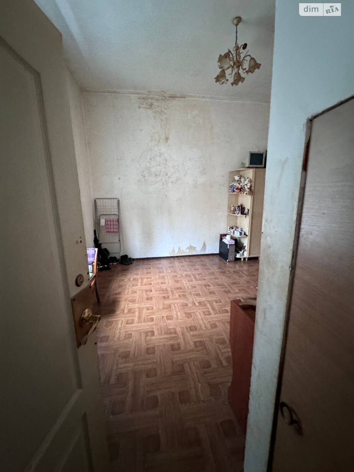 Кімната в Одесі на пров. Нахімова в районі Приморський на продаж фото 1 Кімната в Одесі на пров. Нахімова в районі Приморський на продаж фото 1