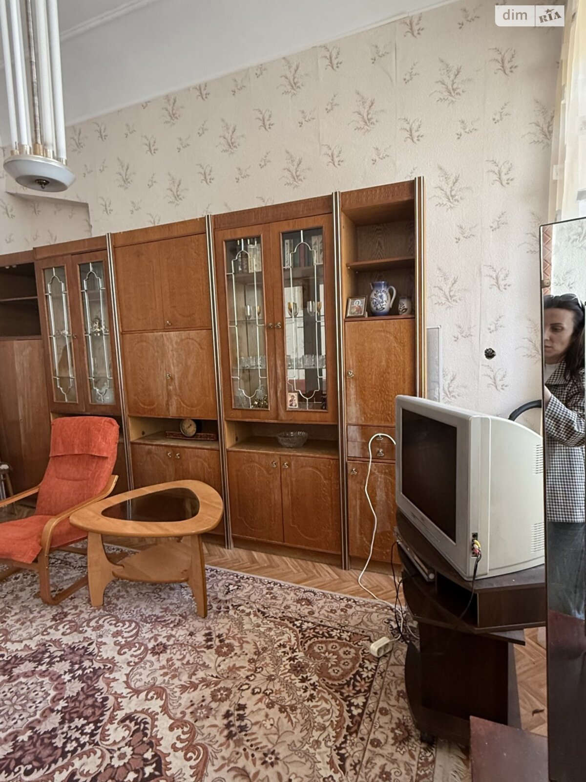 Кімната в Одесі на вул. Ніни Строкатої 8 в районі Приморський на продаж фото 1 Кімната в Одесі на вул. Ніни Строкатої 8 в районі Приморський на продаж фото 1