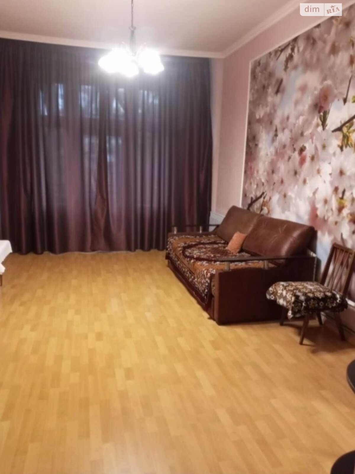 Комната в Одессе, на ул. Новосельского, кв. 6 в районе Приморский на продажу фото 1