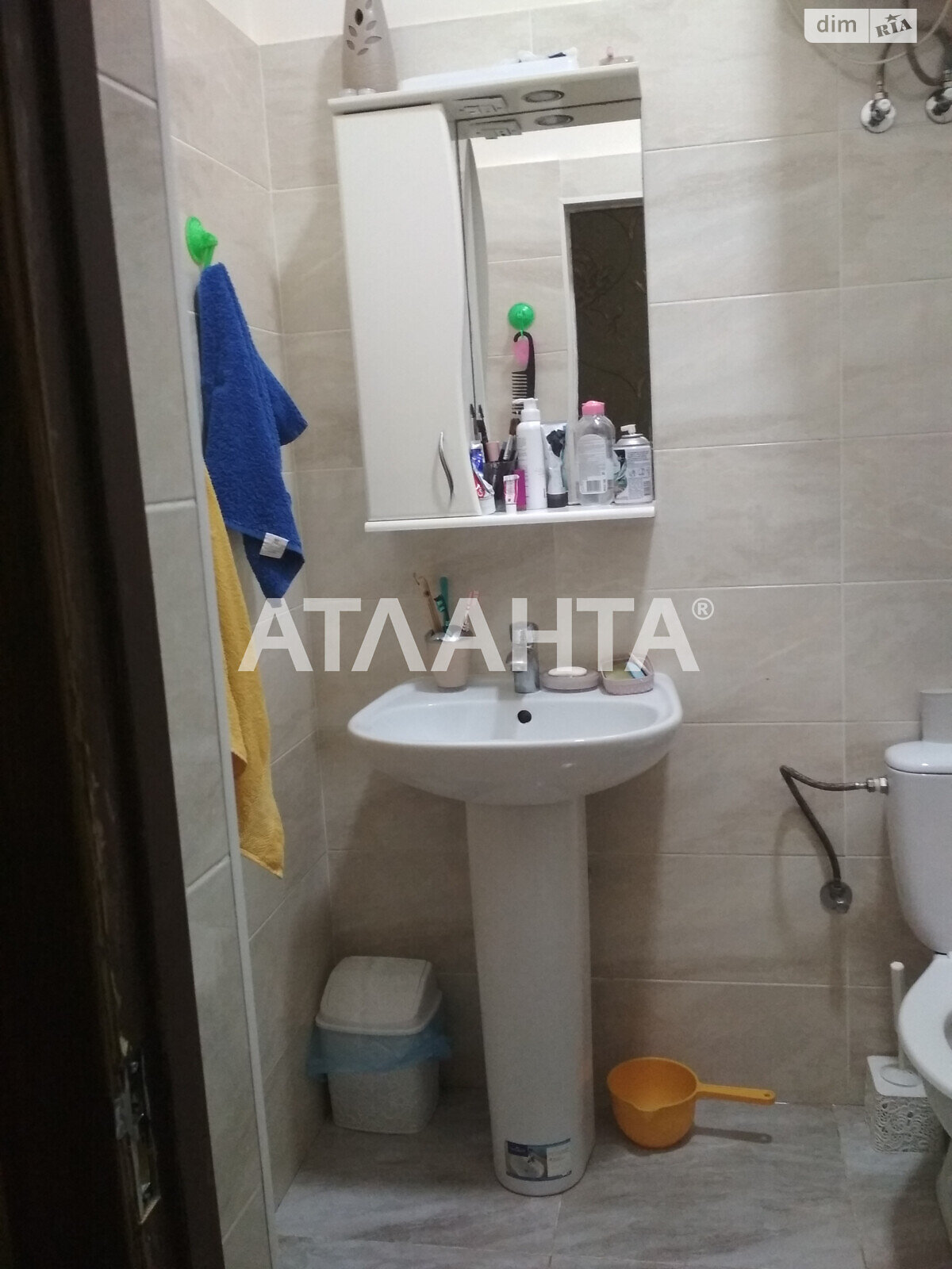 Комната в Одессе, на ул. Коблевская в районе Приморский на продажу фото 1 Комната в Одессе, на ул. Коблевская в районе Приморский на продажу фото 1