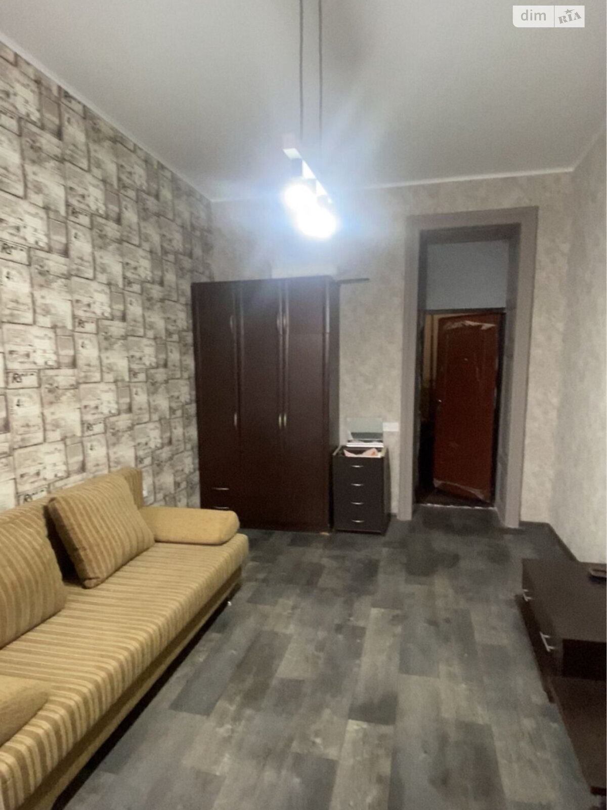 Комната в Одессе, на ул. Коблевская в районе Приморский на продажу фото 1 Комната в Одессе, на ул. Коблевская в районе Приморский на продажу фото 1