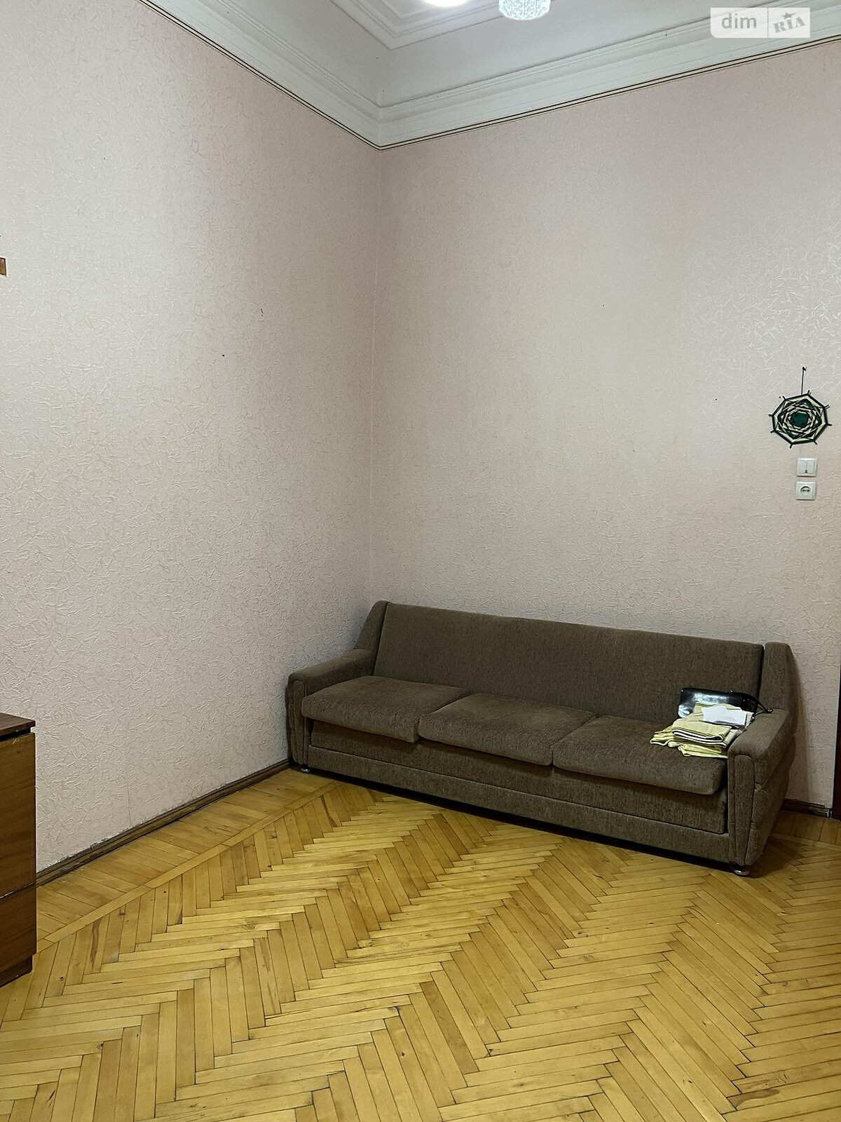 Кімната в Одесі на вул. Садова в районі Приморський на продаж фото 1