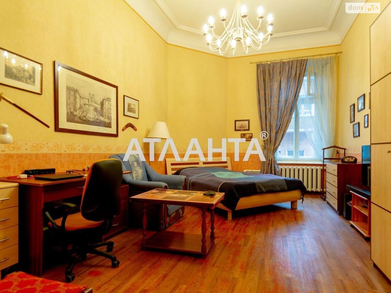 Комната в Одессе, на ул. Университетская в районе Приморский на продажу фото 1