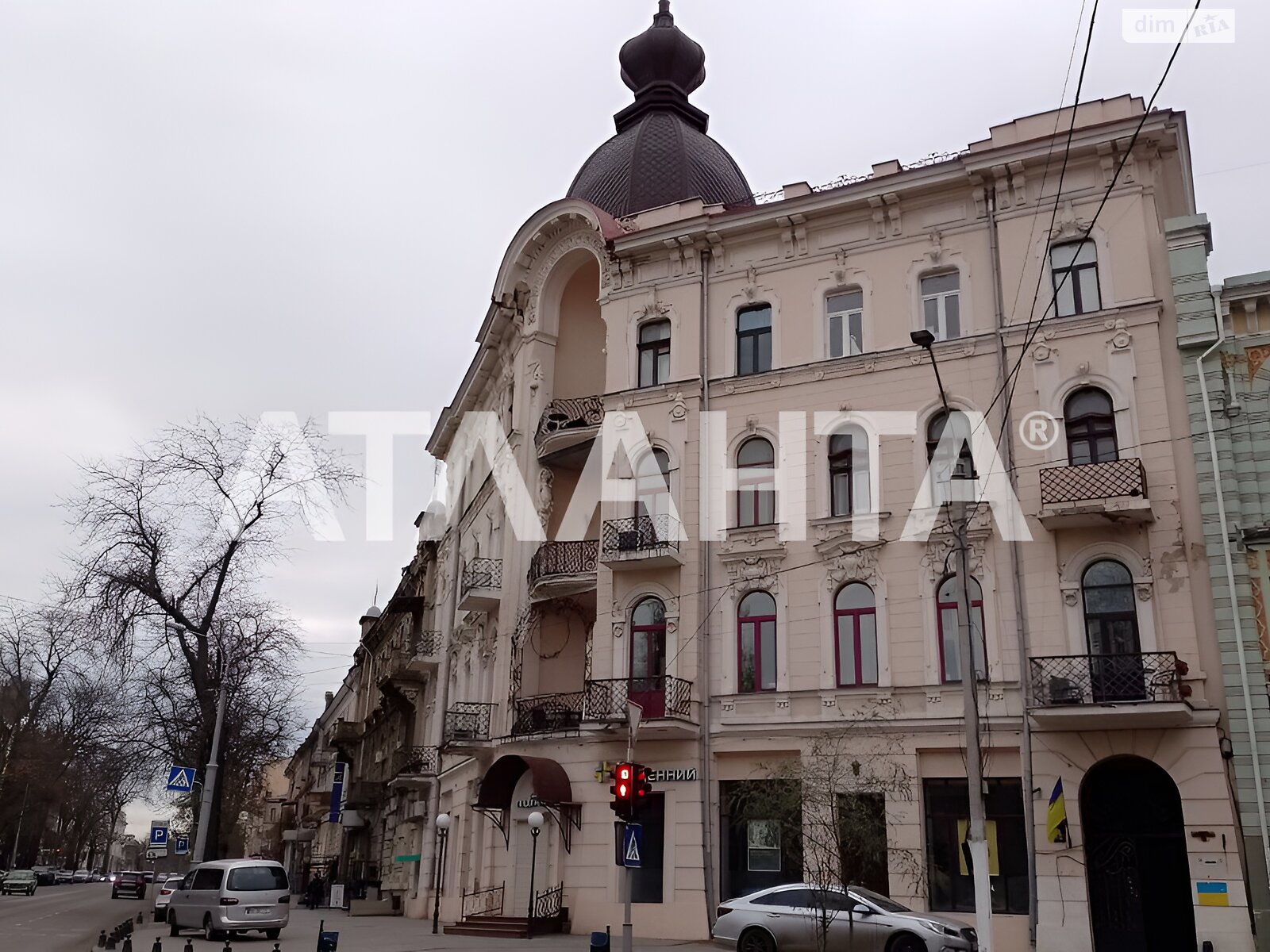 Комната в Одессе, на ул. Университетская в районе Приморский на продажу фото 1 Комната в Одессе, на ул. Университетская в районе Приморский на продажу фото 1