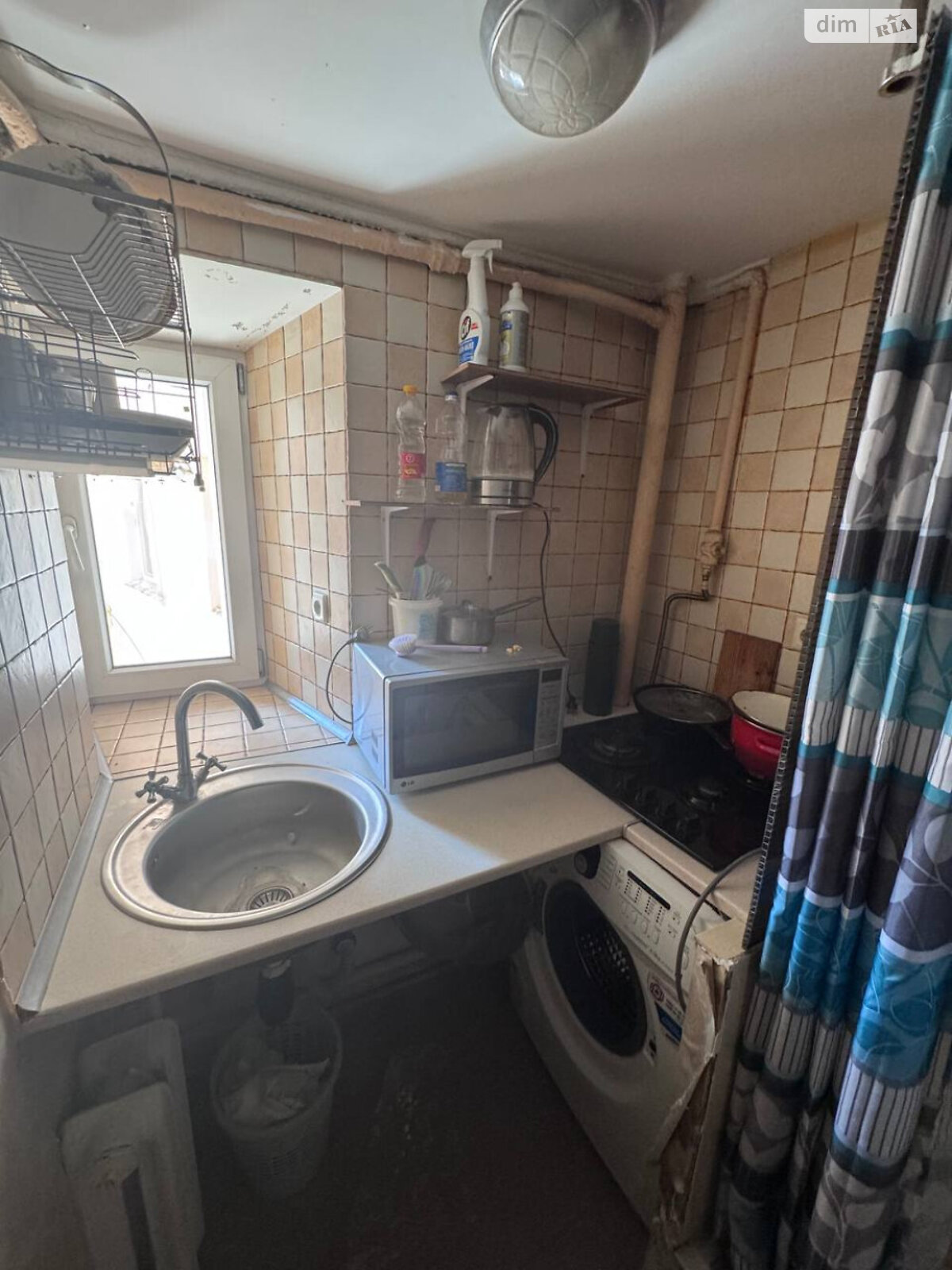 Кімната в Одесі на пл. Соборна в районі Приморський на продаж фото 1 Кімната в Одесі на пл. Соборна в районі Приморський на продаж фото 1