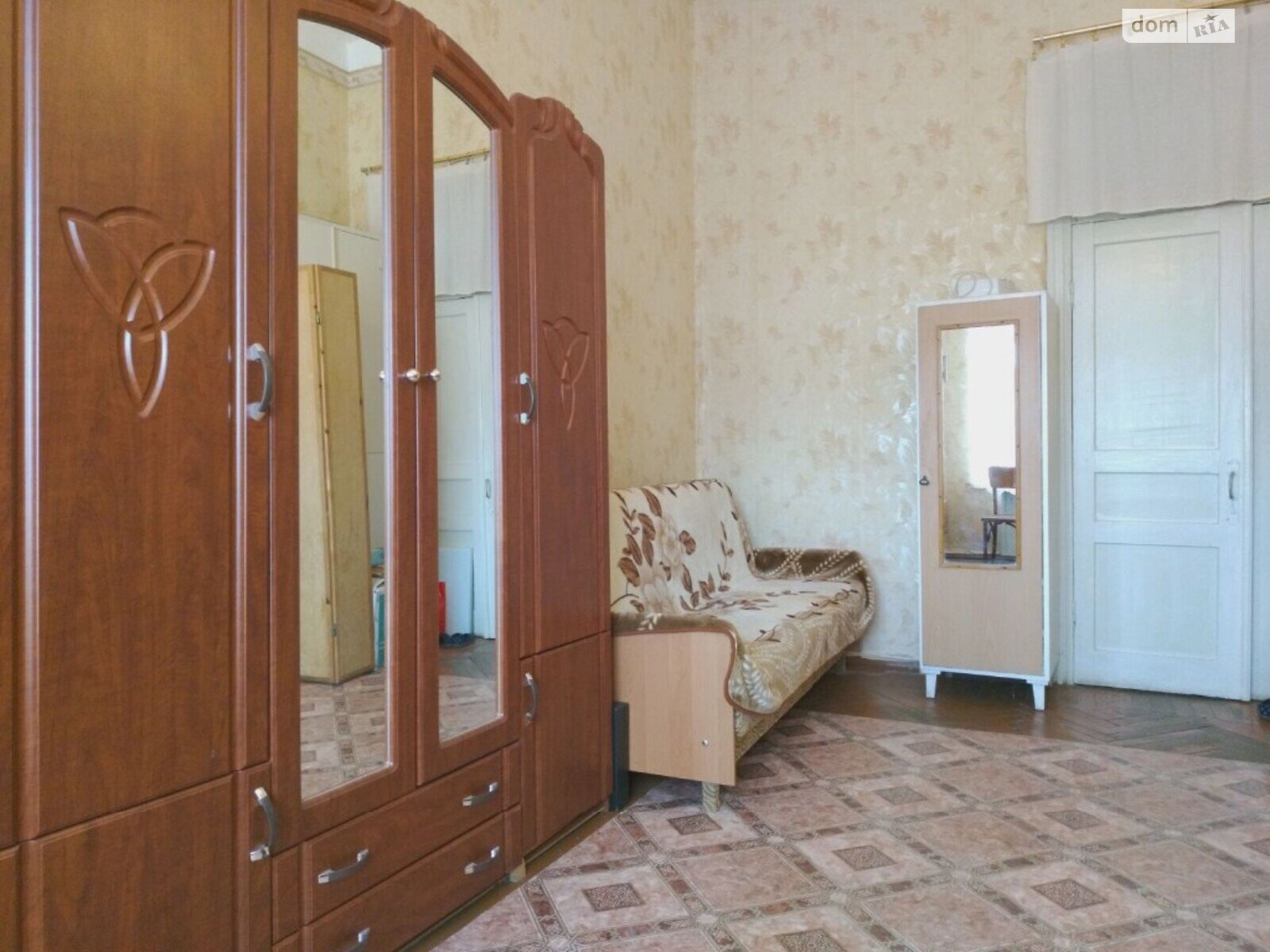 Кімната в Одесі на вул. Спиридонівська 8 в районі Приморський на продаж фото 1