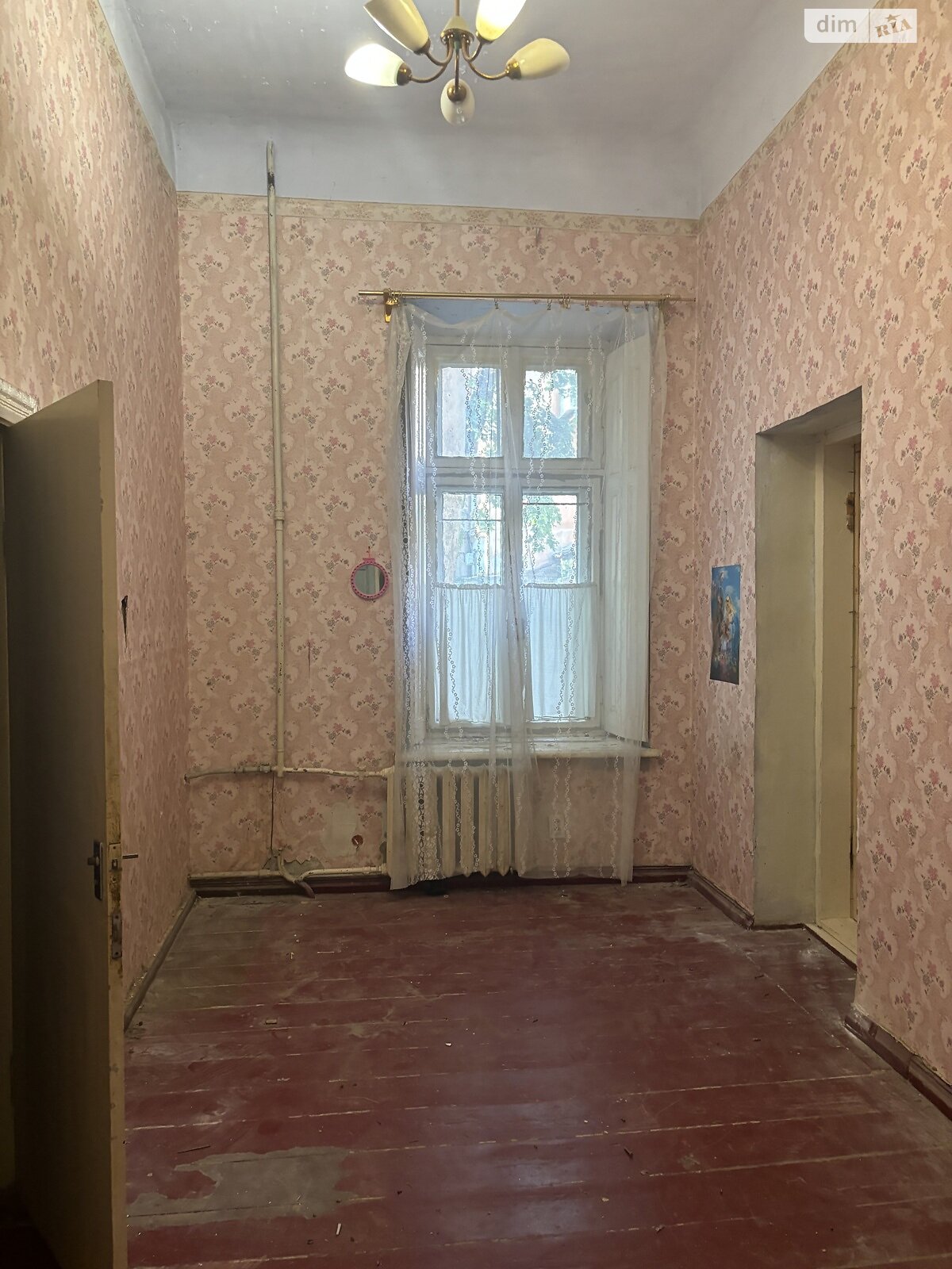 Кімната в Одесі на вул. Спиридонівська 14 в районі Приморський на продаж фото 1 Кімната в Одесі на вул. Спиридонівська 14 в районі Приморський на продаж фото 1