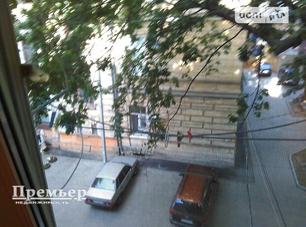 Комната в Одессе, на ул. Канатная 81 в районе Приморский на продажу фото 1 Комната в Одессе, на ул. Канатная 81 в районе Приморский на продажу фото 1