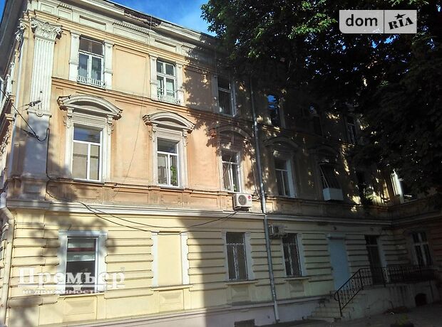 Комната в Одессе, на ул. Канатная 81 в районе Приморский на продажу фото 1 Комната в Одессе, на ул. Канатная 81 в районе Приморский на продажу фото 1