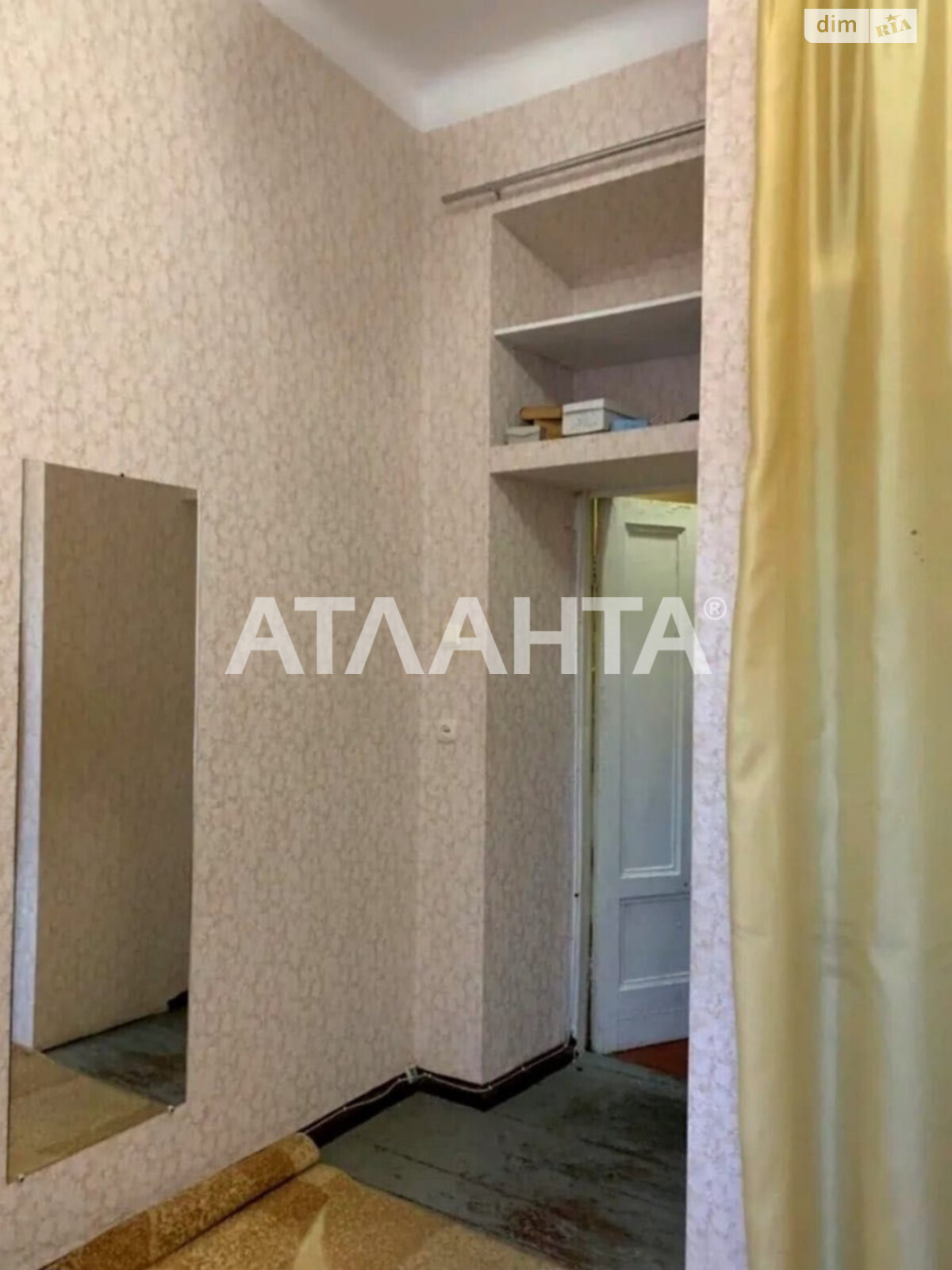 Комната в Одессе, на ул. Канатная в районе Приморский на продажу фото 1