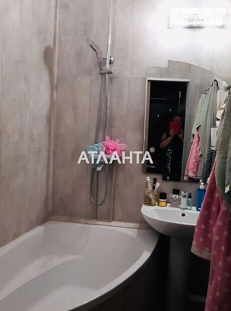 Комната в Одессе, на ул. Большая Арнаутская в районе Приморский на продажу фото 1 Комната в Одессе, на ул. Большая Арнаутская в районе Приморский на продажу фото 1