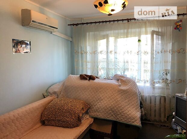 Кімната в Одесі на 7-а вул. Пересипська 9А, кв. 22, в районі Суворовський на продаж фото 1 Кімната в Одесі на 7-а вул. Пересипська 9А, кв. 22, в районі Суворовський на продаж фото 1
