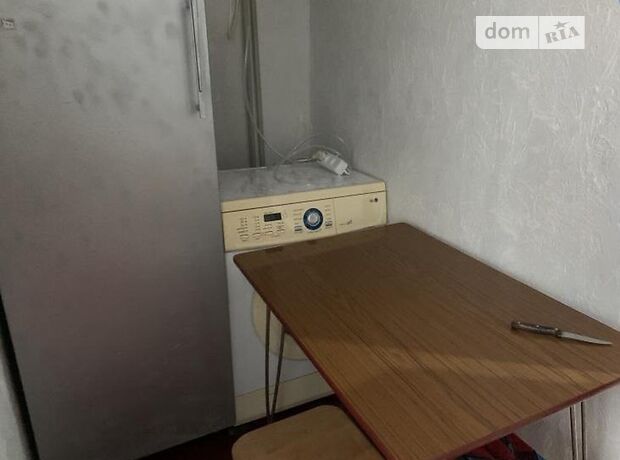 Комната в Одессе, на просп. Небесной Сотни 12 в районе Таирова на продажу фото 1 Комната в Одессе, на просп. Небесной Сотни 12 в районе Таирова на продажу фото 1