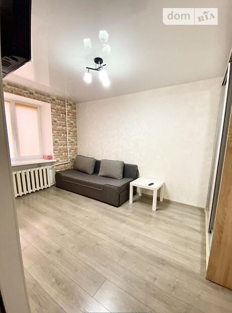 Комната в Одессе, на Ильфа И Петрова 6/1 в районе Таирова на продажу фото 1 Комната в Одессе, на Ильфа И Петрова 6/1 в районе Таирова на продажу фото 1