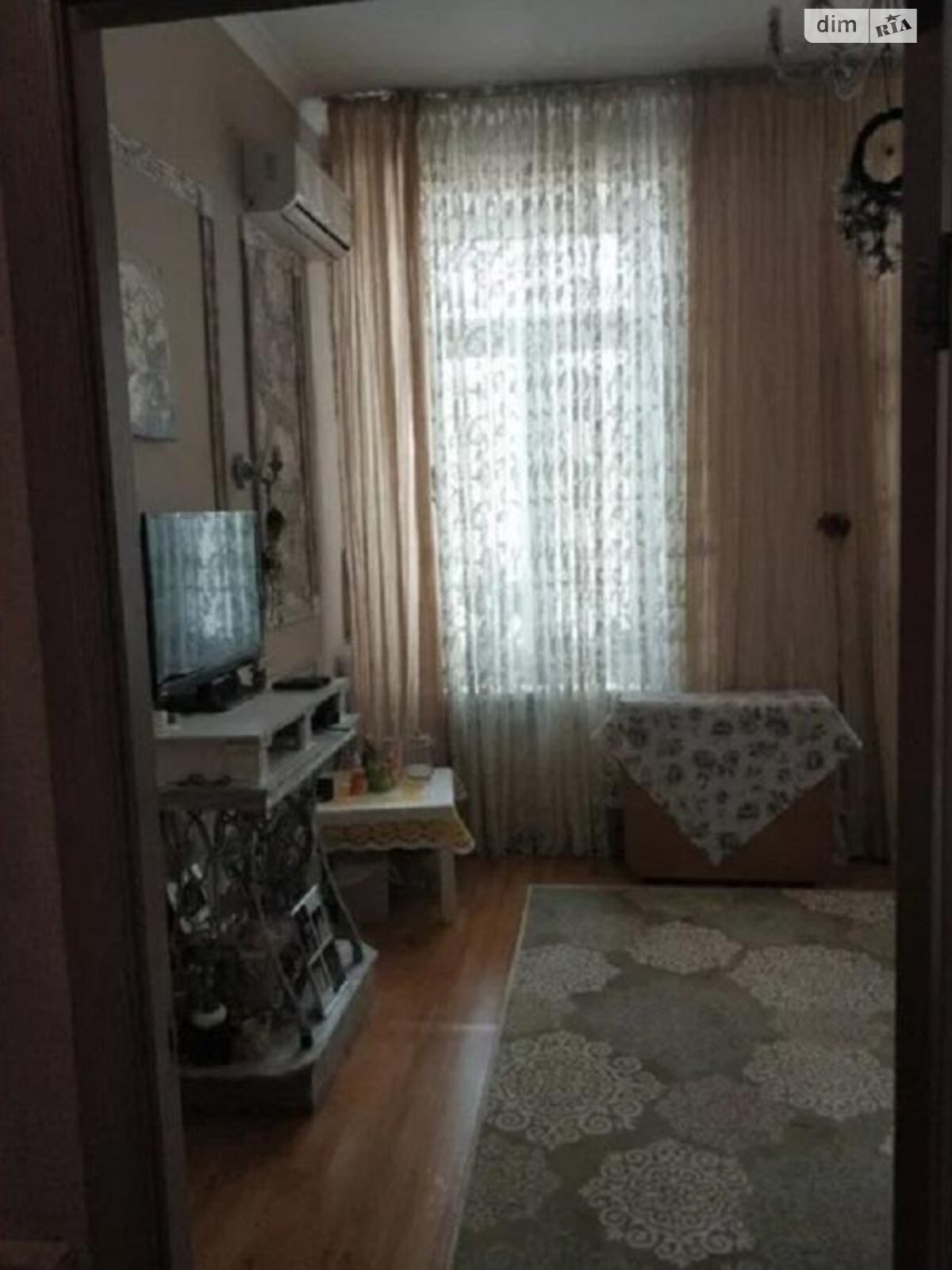 Кімната в Одесі на вул. Базарна 45 в районі Центр на продаж фото 1