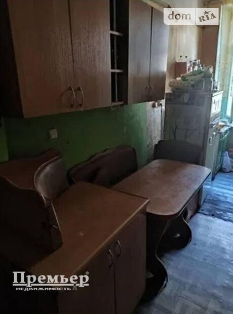 Комната в Одессе, на ул. Нежинская 24 в районе Центр на продажу фото 1 Комната в Одессе, на ул. Нежинская 24 в районе Центр на продажу фото 1