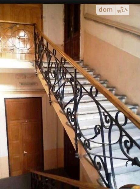 Комната в Одессе, на ул. Пушкинская 54 в районе Центр на продажу фото 1 Комната в Одессе, на ул. Пушкинская 54 в районе Центр на продажу фото 1