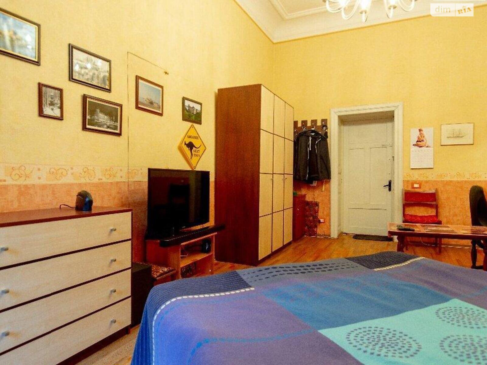Кімната в Одесі на вул. Університетська 13 в районі Центр на продаж фото 1