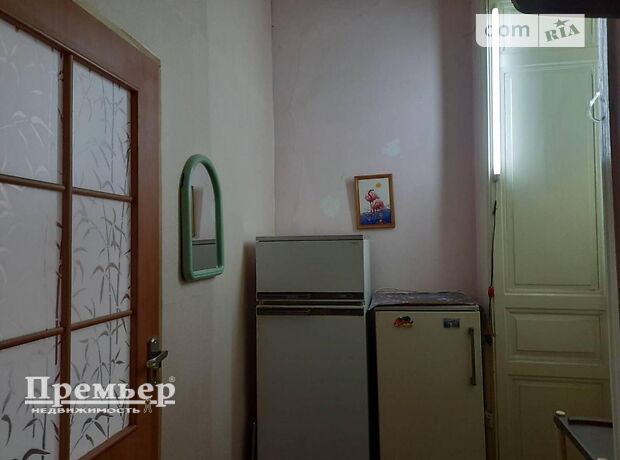 Комната в Одессе, на ул. Канатная 78 в районе Центр на продажу фото 1 Комната в Одессе, на ул. Канатная 78 в районе Центр на продажу фото 1