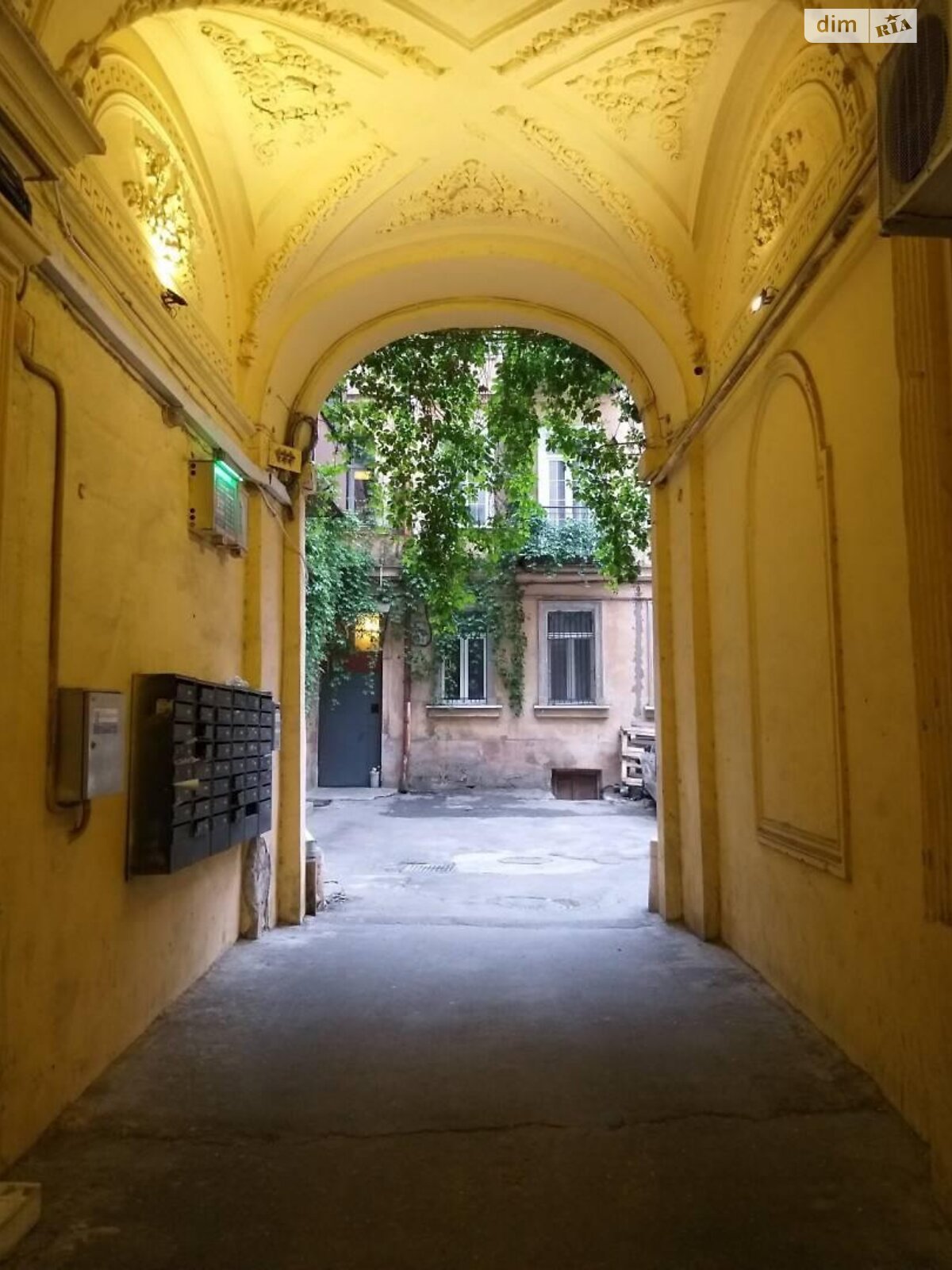 Комната в Одессе, на пер. Змиенко Всеволода в районе Центр на продажу фото 1 Комната в Одессе, на пер. Змиенко Всеволода в районе Центр на продажу фото 1