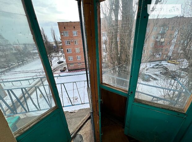 Комната в Полтаве, на ул. Маршала Бирюзова 40, кв. 40 в районе Браилки на продажу фото 1 Комната в Полтаве, на ул. Маршала Бирюзова 40, кв. 40 в районе Браилки на продажу фото 1