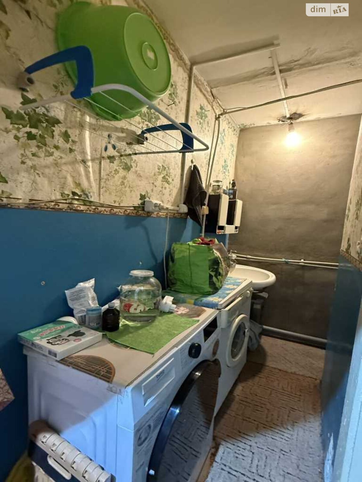 Комната в Полтаве, на ул. Хмельницкого Богдана 7 в районе Левый Подол на продажу фото 1 Комната в Полтаве, на ул. Хмельницкого Богдана 7 в районе Левый Подол на продажу фото 1