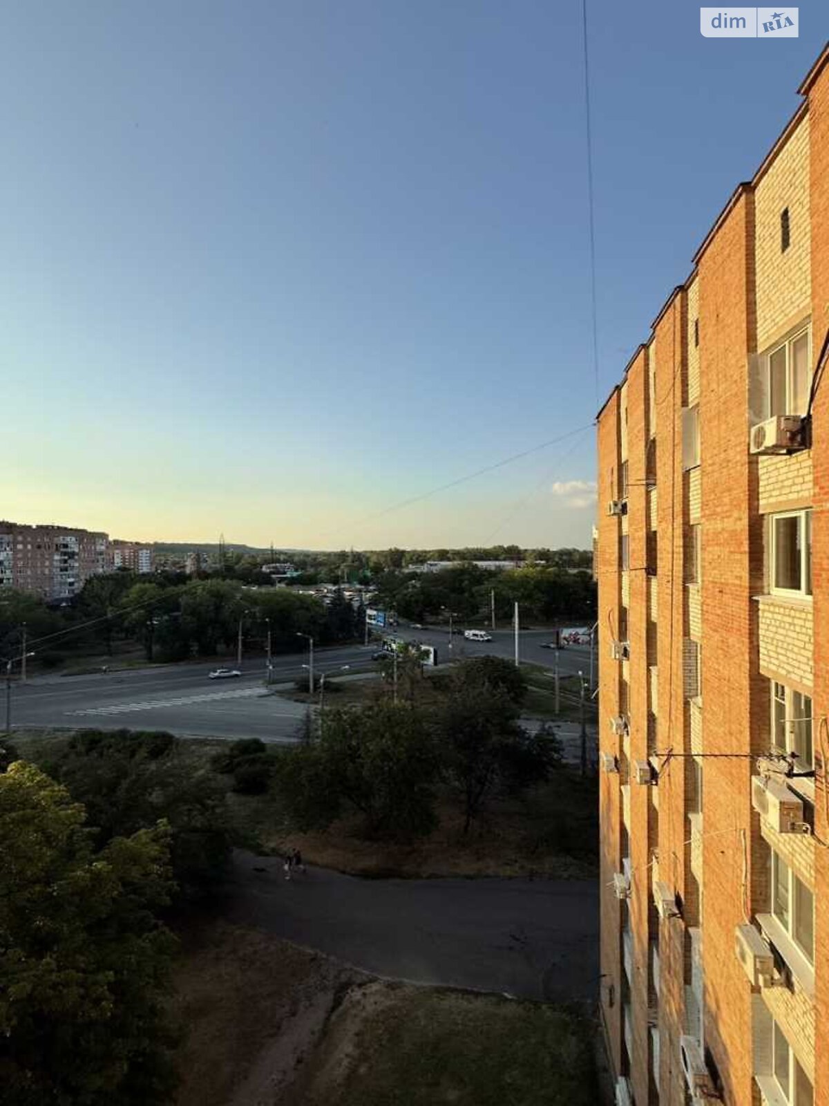 Комната в Полтаве, на ул. Хмельницкого Богдана 7 в районе Левый Подол на продажу фото 1 Комната в Полтаве, на ул. Хмельницкого Богдана 7 в районе Левый Подол на продажу фото 1