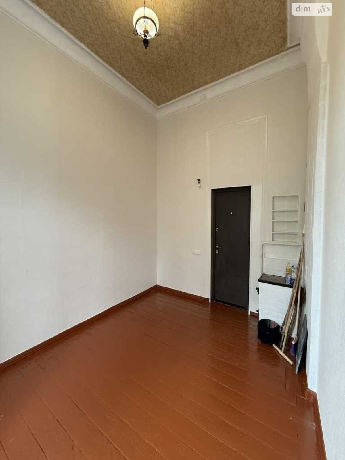 Кімната в Полтаві на вул. Монастирська, кв. 7 в районі Шевченківський (Жовтневий) на продаж фото 1