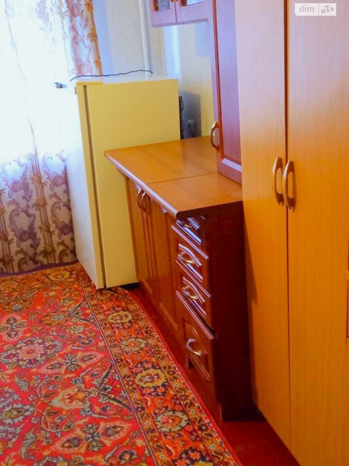 Кімната в Полтаві на вул. Хмельницького Богдана в районі Центр на продаж фото 1 Кімната в Полтаві на вул. Хмельницького Богдана в районі Центр на продаж фото 1