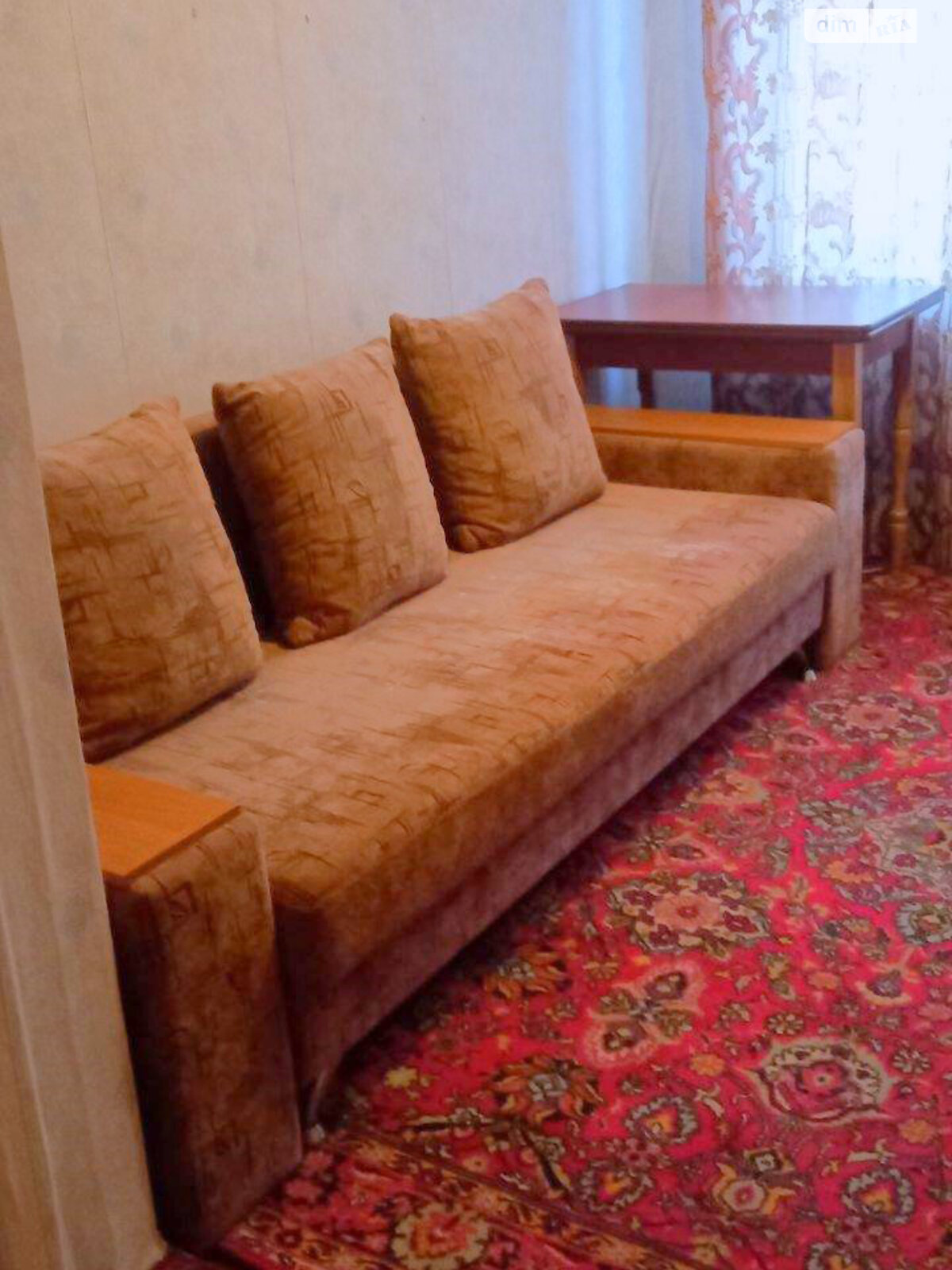 Кімната в Полтаві на вул. Хмельницького Богдана в районі Центр на продаж фото 1 Кімната в Полтаві на вул. Хмельницького Богдана в районі Центр на продаж фото 1