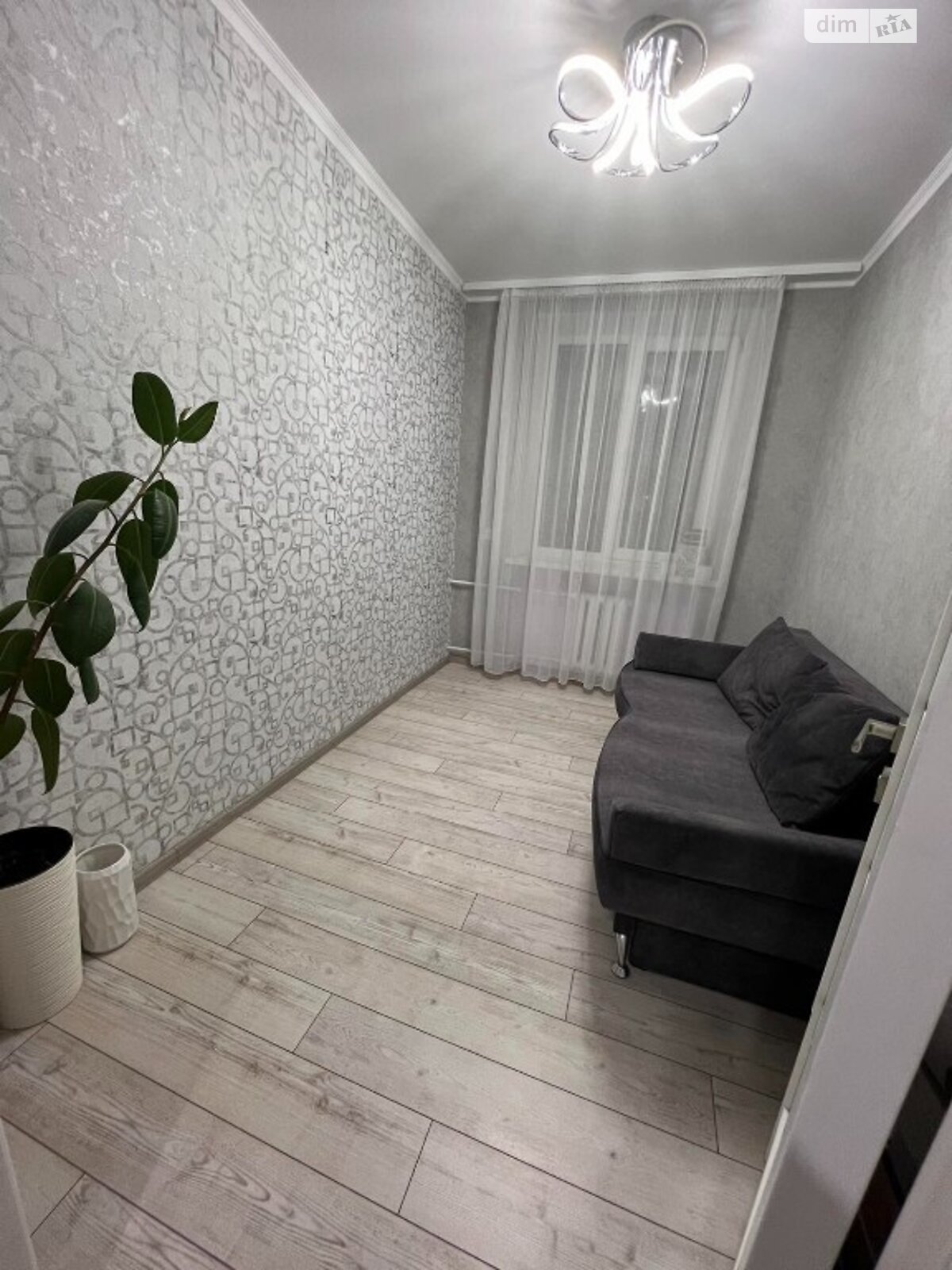 Комната в Ровно, на ул. Соборная 253А в районе Рум на продажу фото 1
