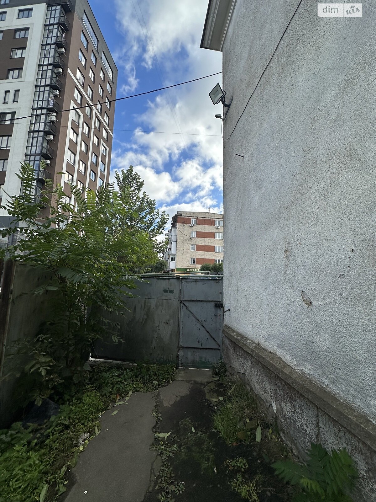Комната в Ровно, на ул. Сагайдачного Гетьмана в районе Центр на продажу фото 1 Комната в Ровно, на ул. Сагайдачного Гетьмана в районе Центр на продажу фото 1